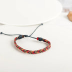 Flätat brasilianskt armband flerfärgat