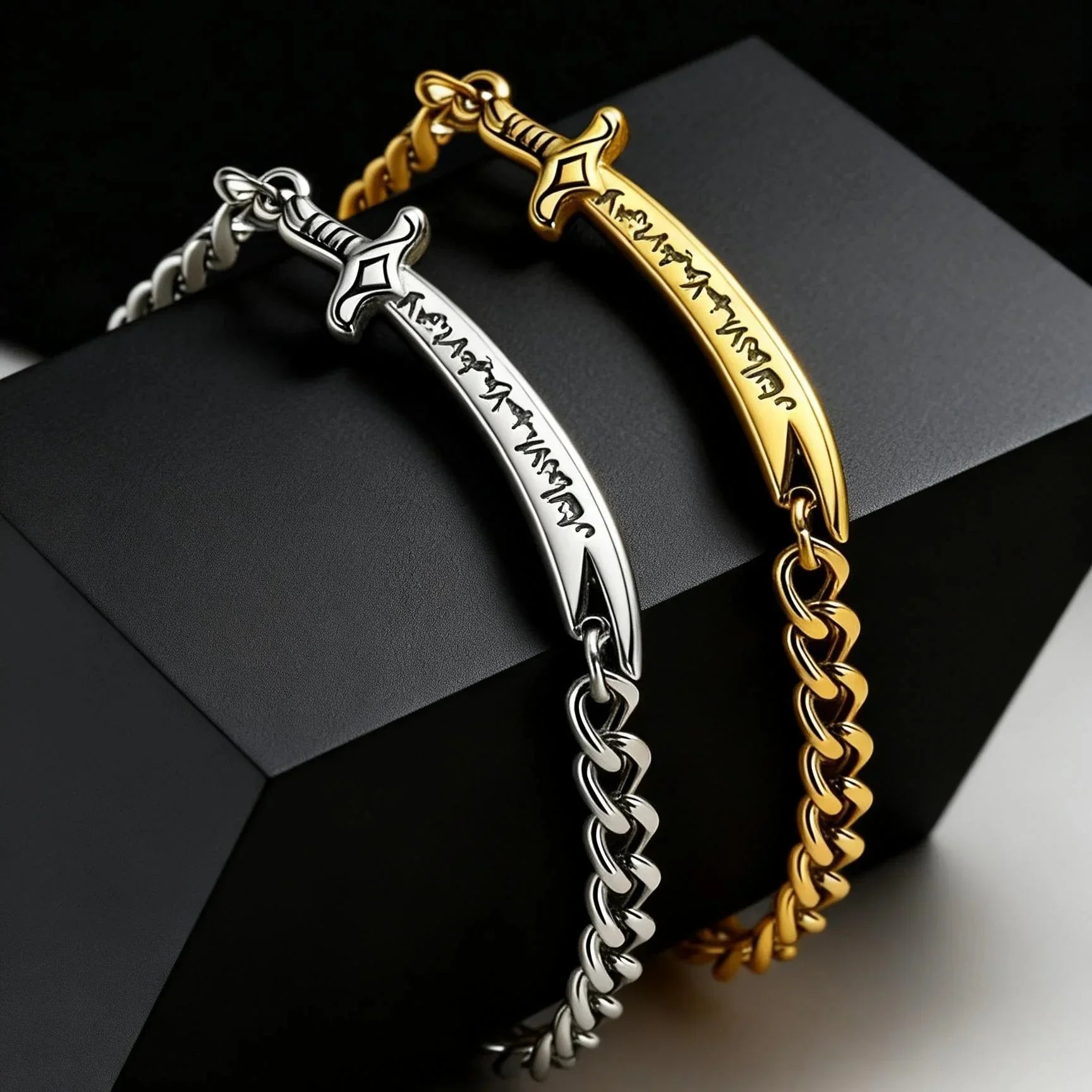 Kubanskt armband för herr med arabiskt Ali Zulfiqar-svärd i guld