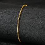 Jemný kotníkový náramek zlatý