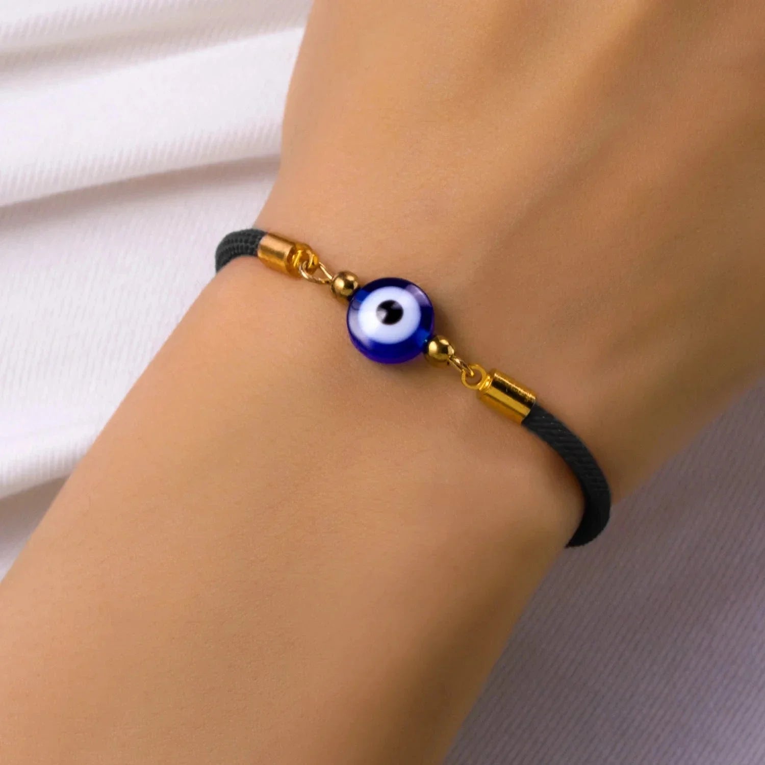 Bracelet de Protection Contre le Mauvais Oeil noir 1