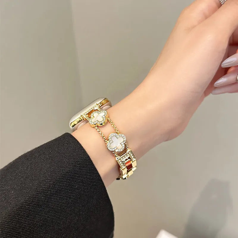 Udskiftningsarmbånd til Apple Watch - kløverdesign guld
