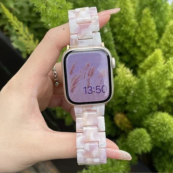 Udskiftningsrem til Apple Watch i hvid og rosa resin