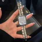 Náhradní řemínek pro Apple Watch se štrasem a perlami ve stříbrné barvě