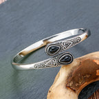 Elegant armbånd i etnisk stil svart