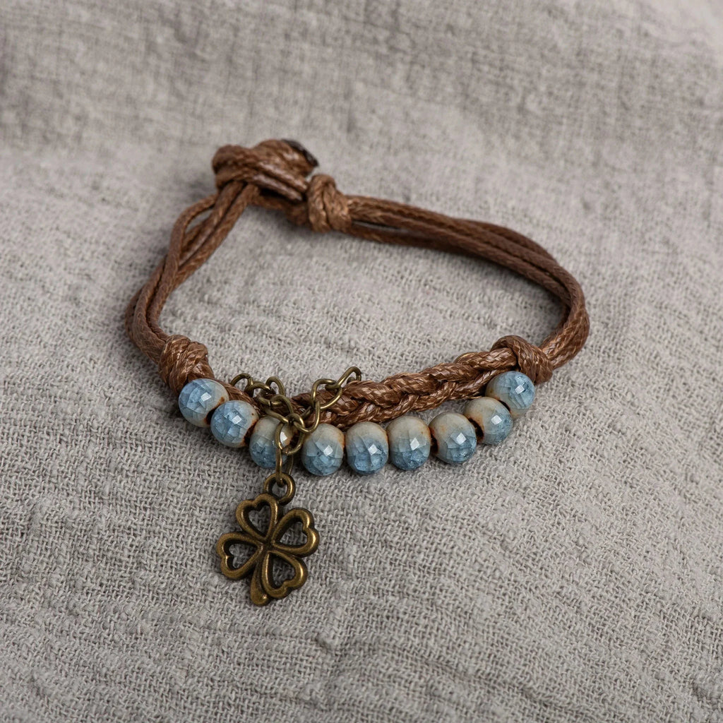 Bracelet en Corde avec Trèfle à 4 Feuilles et Perles bleu
