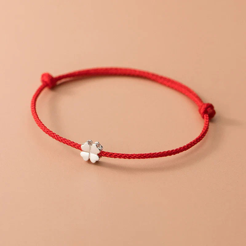 Bracelet en Corde avec Trèfle à 4 Feuilles Blanc rouge