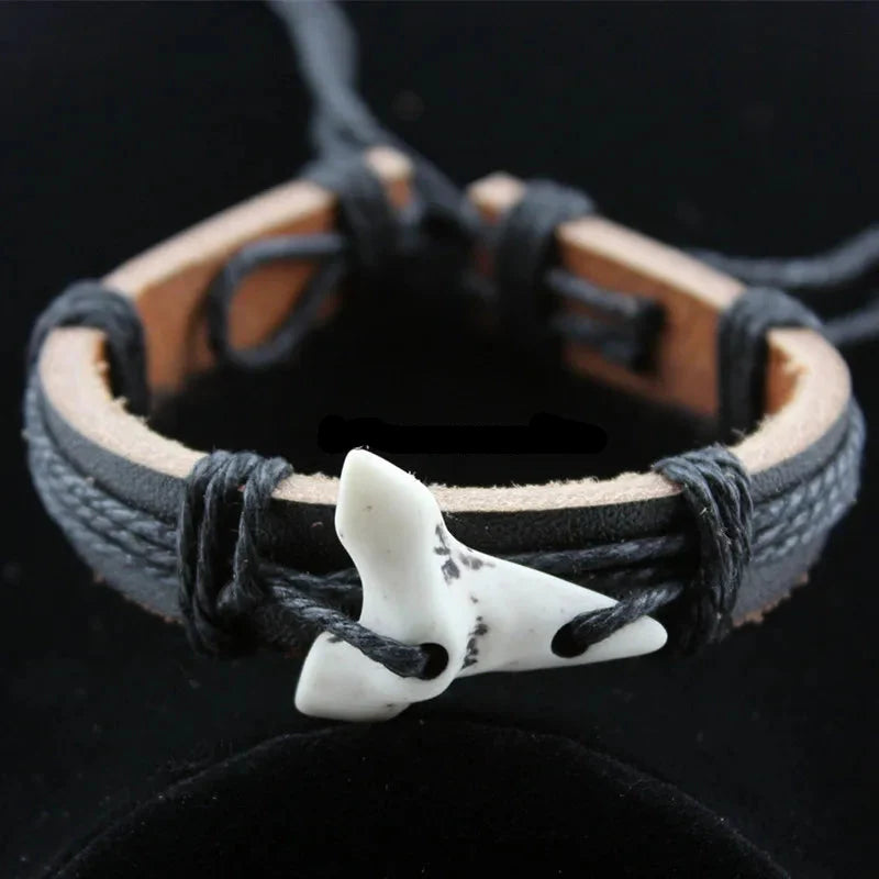 Bracelet en Cuir Dent de Requin