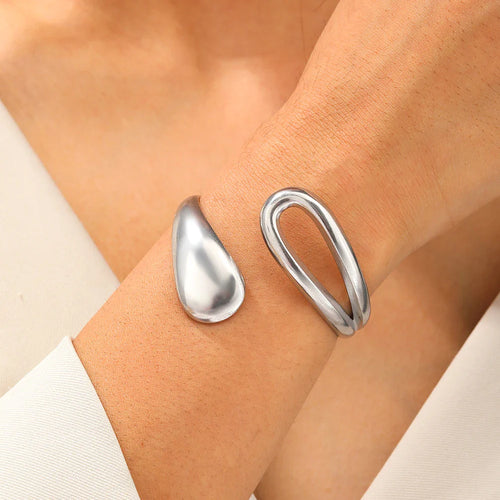 Elegant Gourmette Armbånd med Vanddråbe i sølv