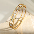 Náramek Gourmette Jemné květiny s 5 okvětními lístky a