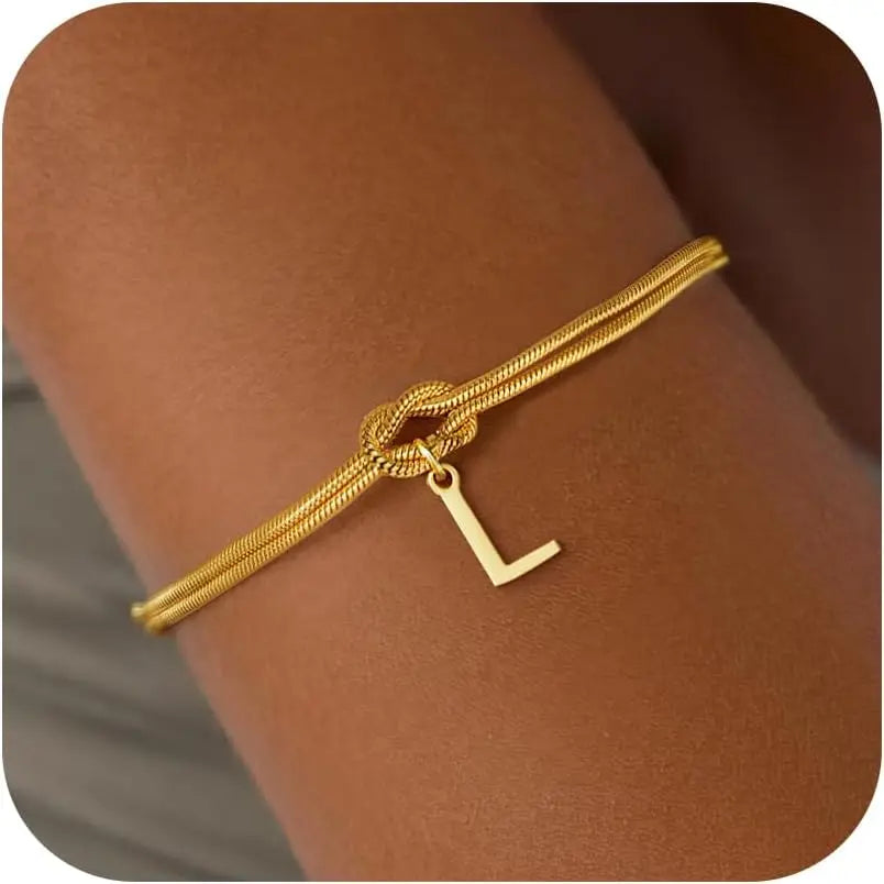 Armbånd med initial og sløjfe - bogstav 