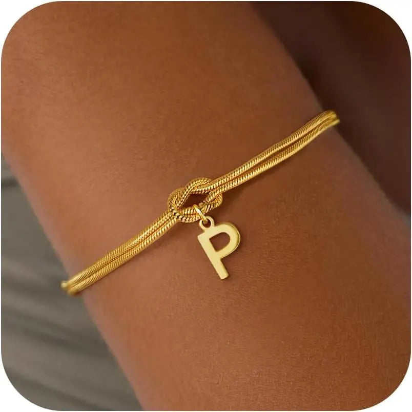 Armbånd med initial og sløjfe - bogstav 