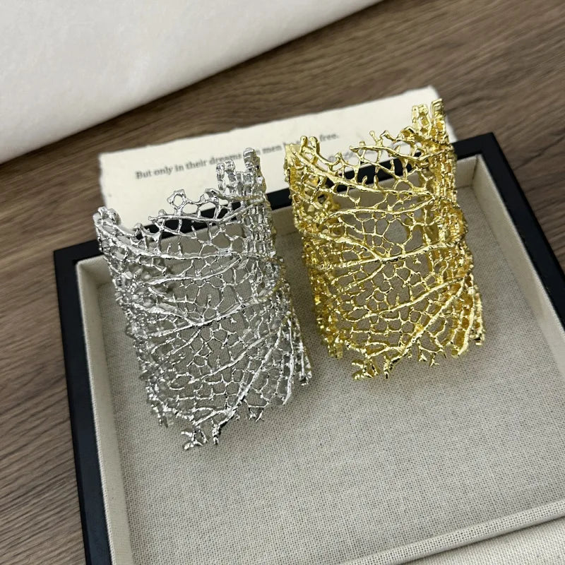 Bred korallarmbånd for kvinner sølv