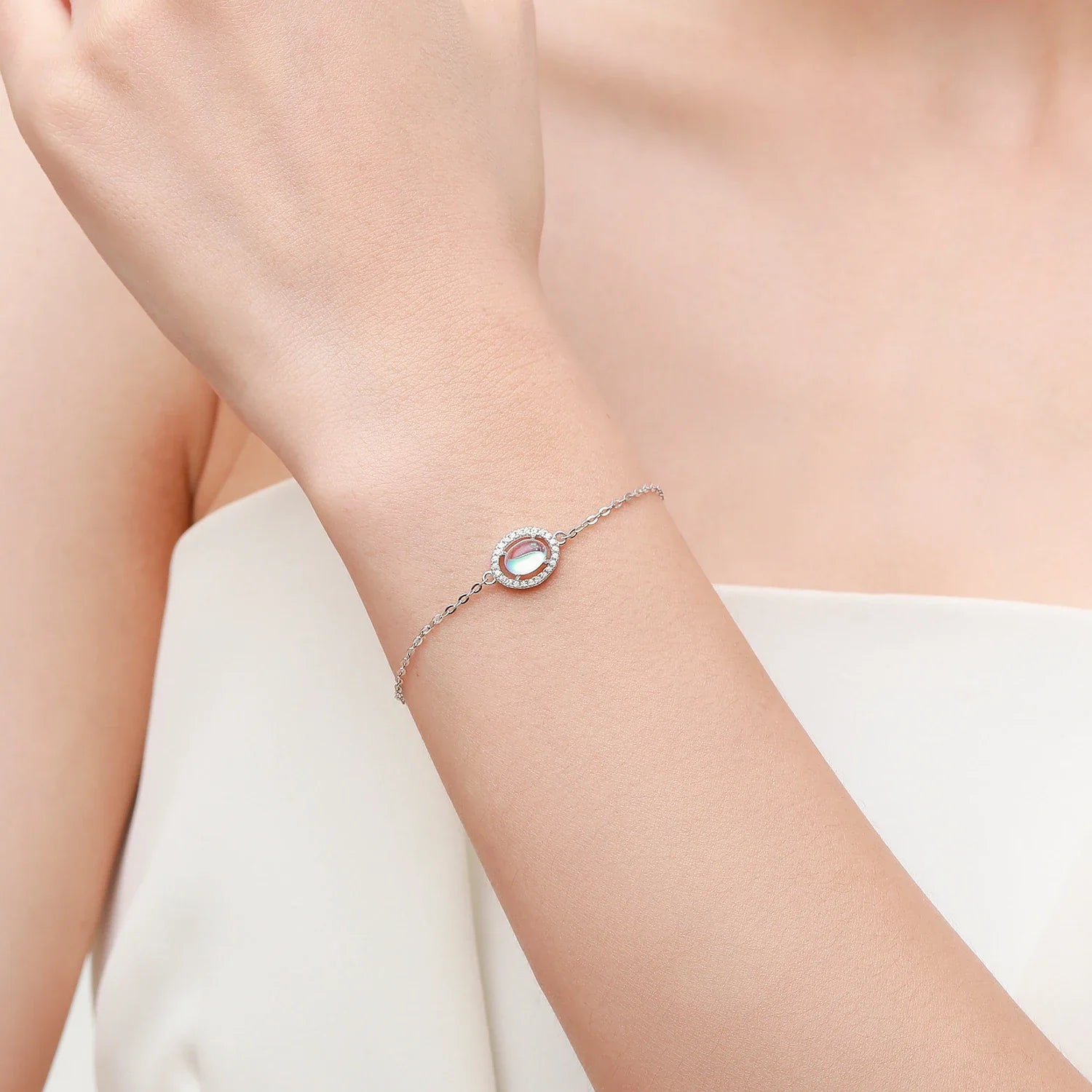 Armbånd med månestein "Moonstone" 