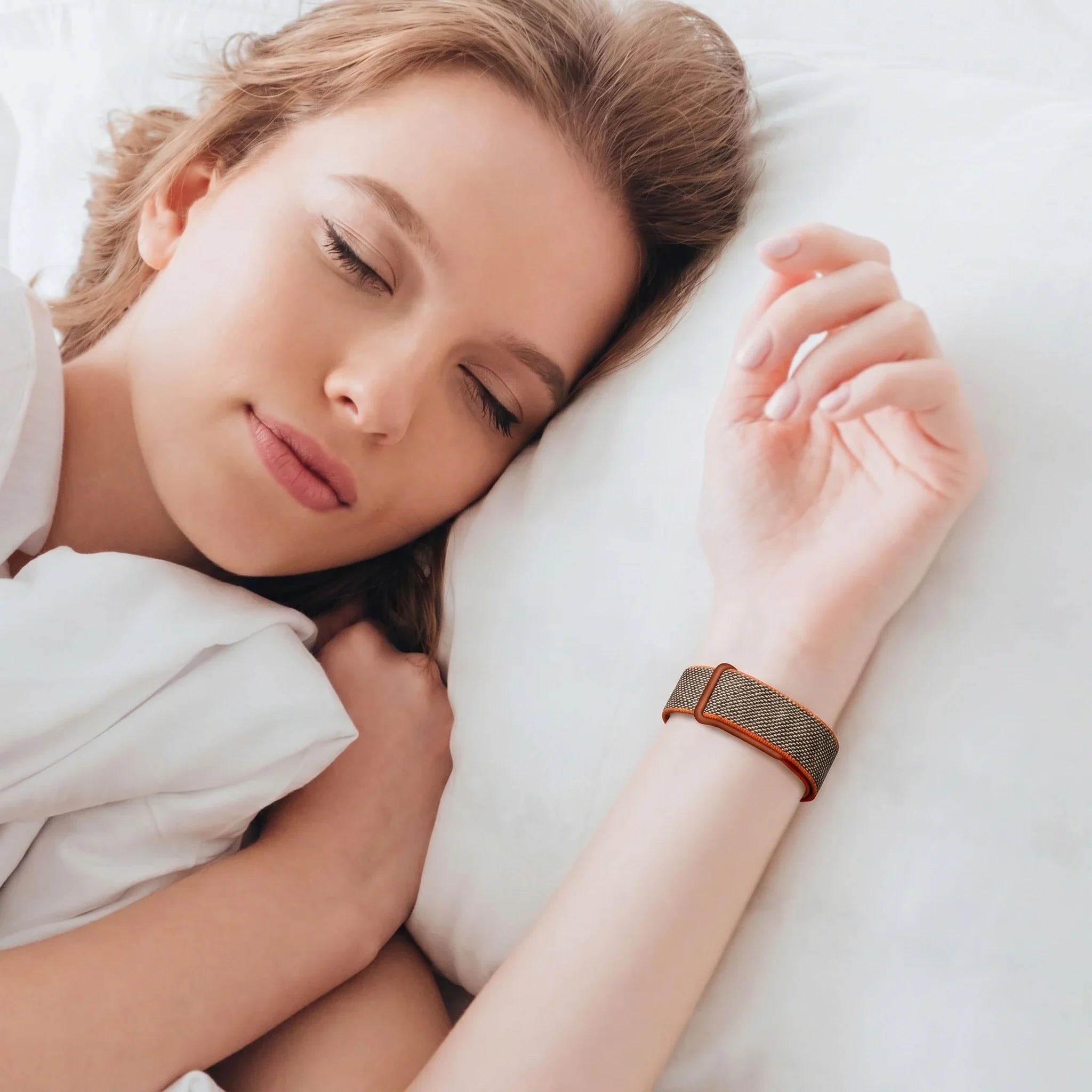 Řemínek k hodinkám Google Fitbit Air hnědý