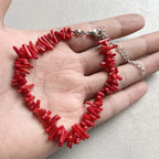 Nastavitelný náramek s červeným korálem