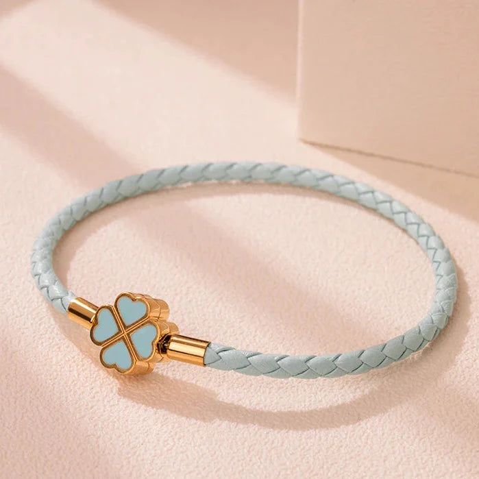 Bracelet Tressé en Cuir avec Trèfle à 4 Feuilles bleu