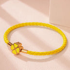 Flettet Læderarmbånd med Firekløver i gul