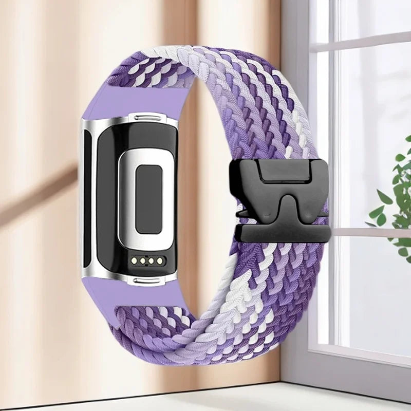 Flettet klokkerem for Fitbit Charge 5, Charge 6 lilla og hvit
