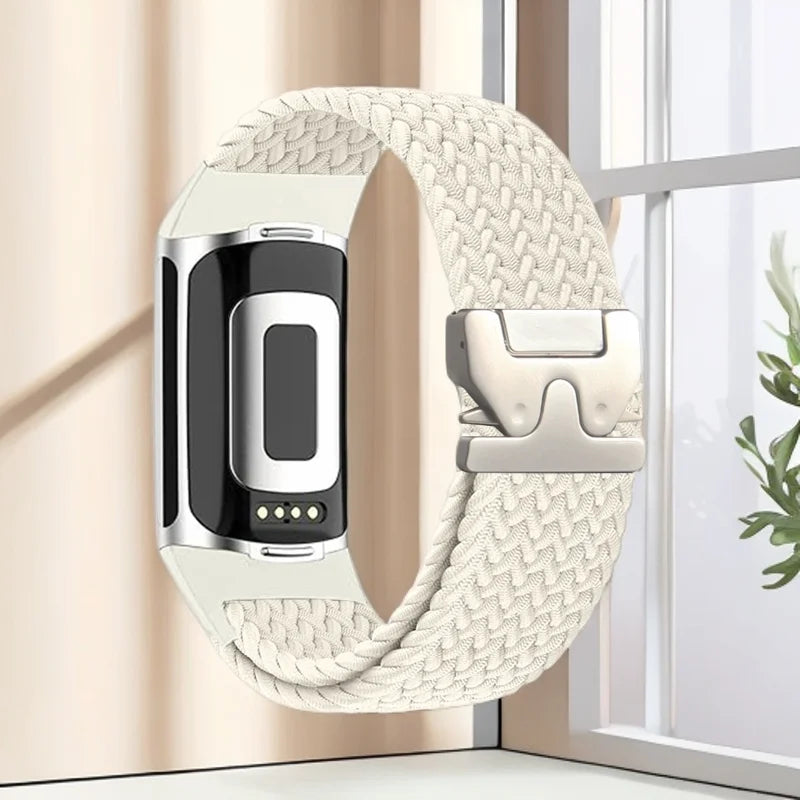 Flettet klokkerem for Fitbit Charge 5, Charge 6 hvit