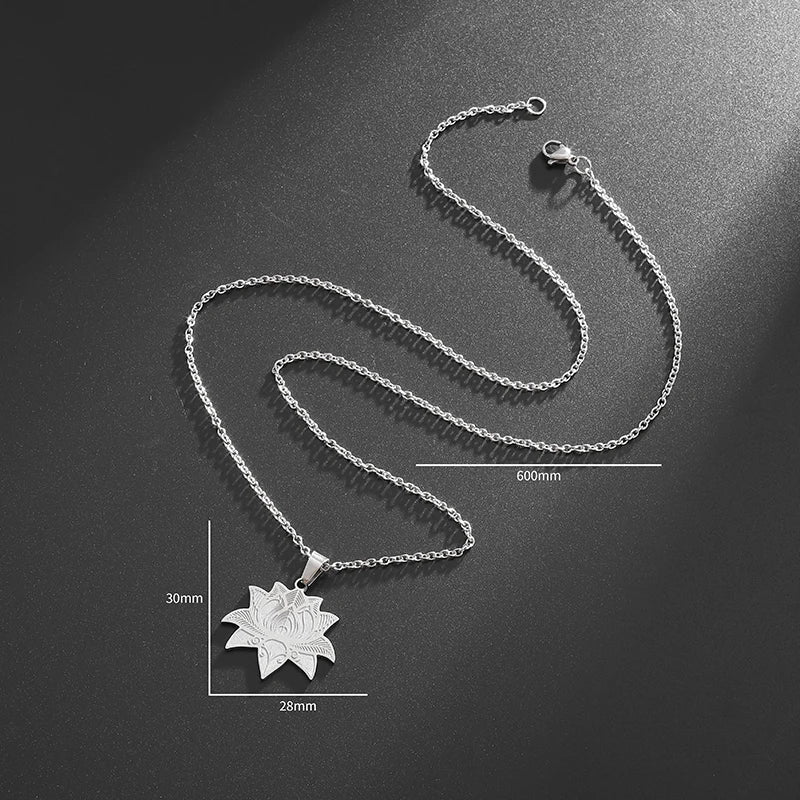 Kjede & Medaljong Lotusblomst