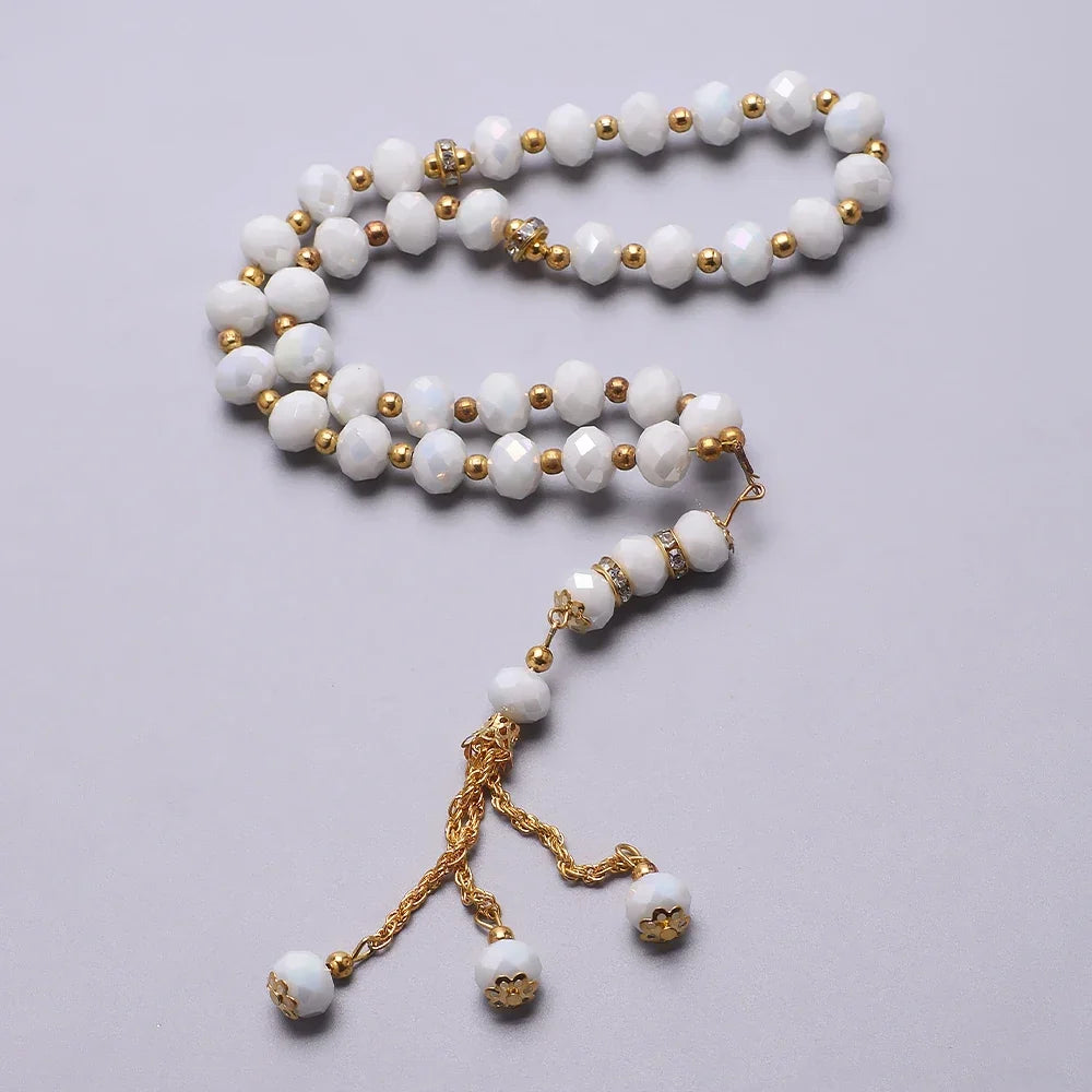 Elegantní muslimský růženec - islámský tasbih 33 bílých a zlatých korálků