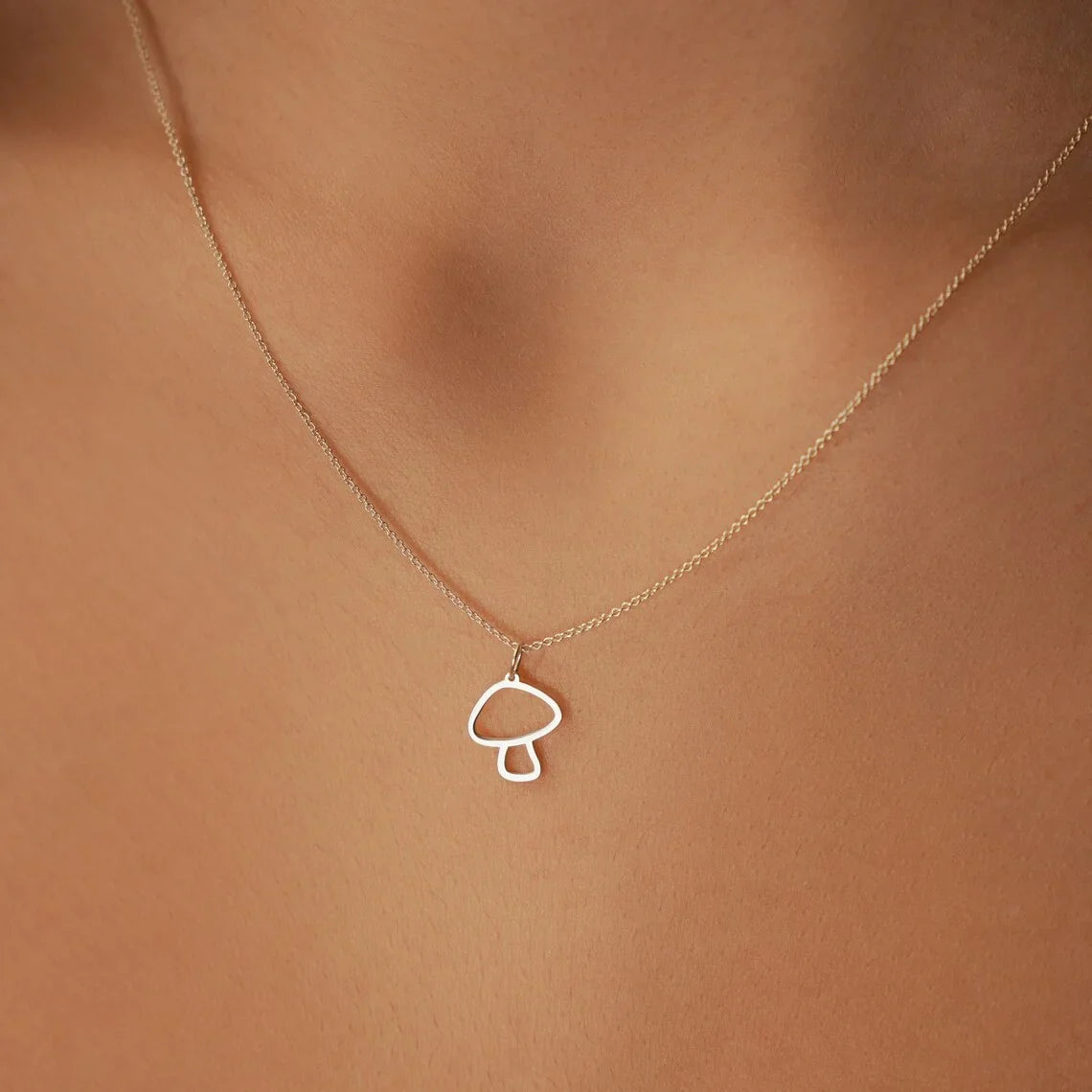 Collier avec Fin Pendentif Champignon argent