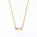 Collier avec Fin Pendentif Coloré Pierre de Naissance