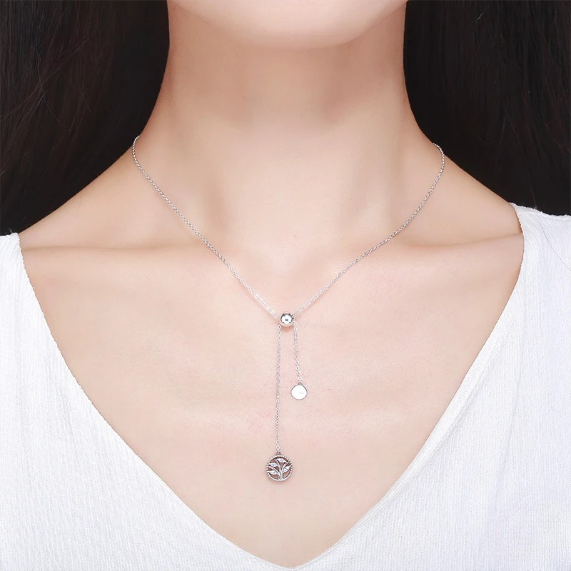 Collier avec Long Pendentif Arbre de Vie
