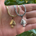 Halskjede med sølv soppanheng