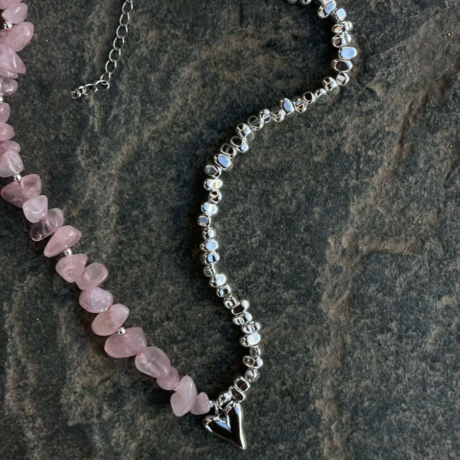 Halskæde med hjertevedhæng B