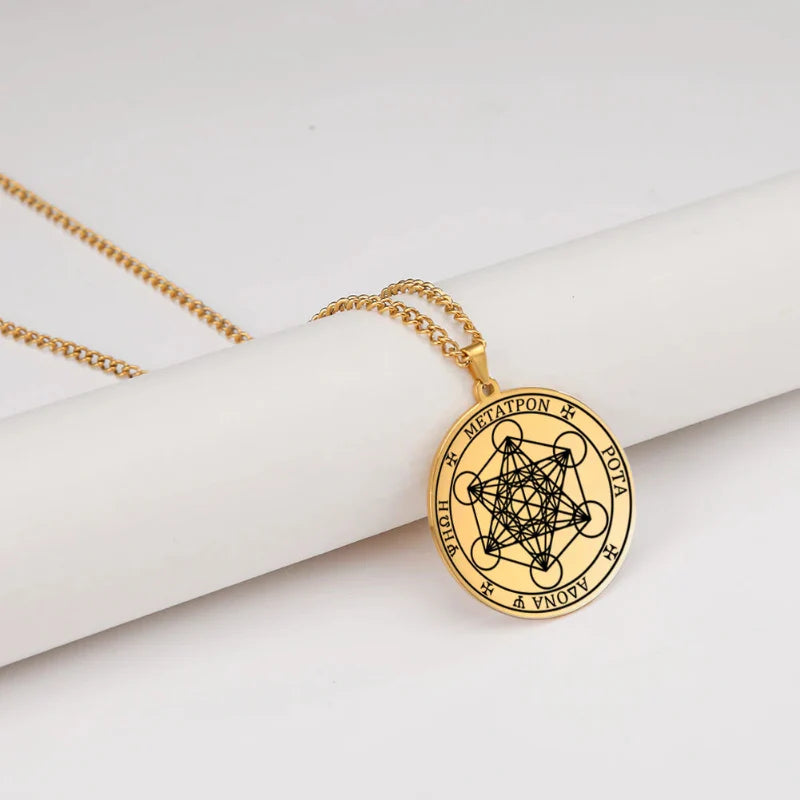 Náhrdelník s přívěskem Metatronův krychle zlatý