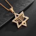 Halsband med Davidsstjärne-hänge och den judiska identitetssymbolen Menorah i guld