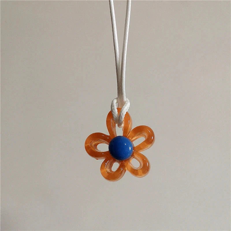 Collier avec Pendentif Fleur Colorée marron