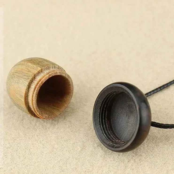 Collier avec Pendentif Gland en Bois