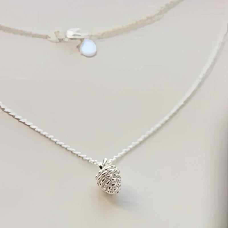 Collier avec Pendentif Pomme de Pin