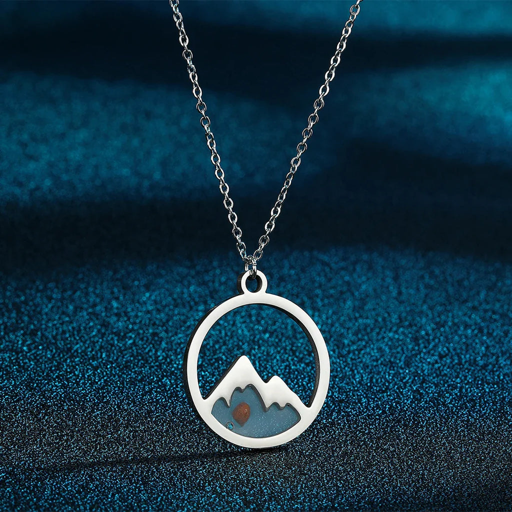 Collier avec Pendentif Rond Montagne et Graine argent