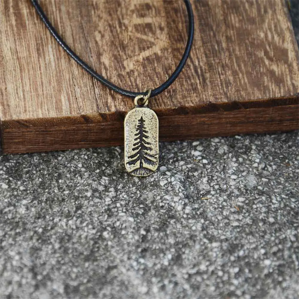 Collier avec Pendentif Sapin or