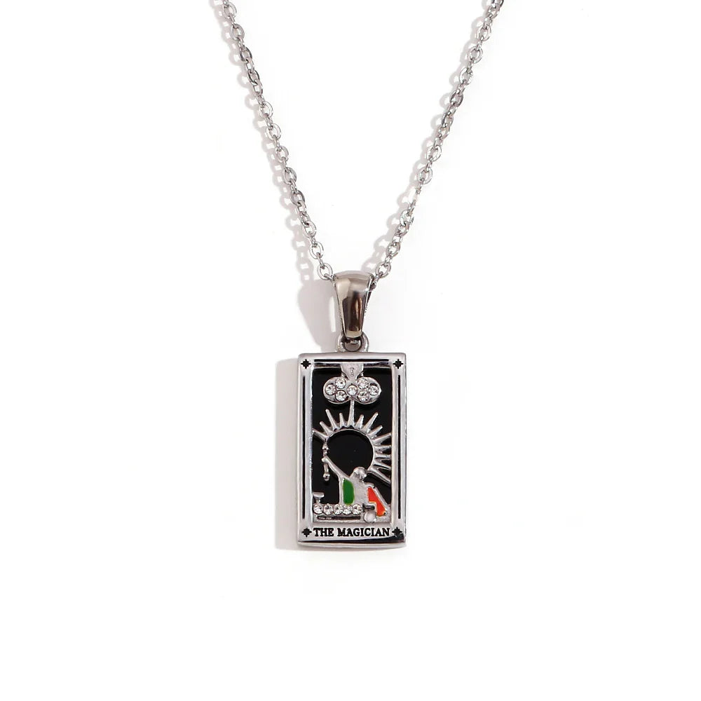 Collier avec Pendentif Tarot