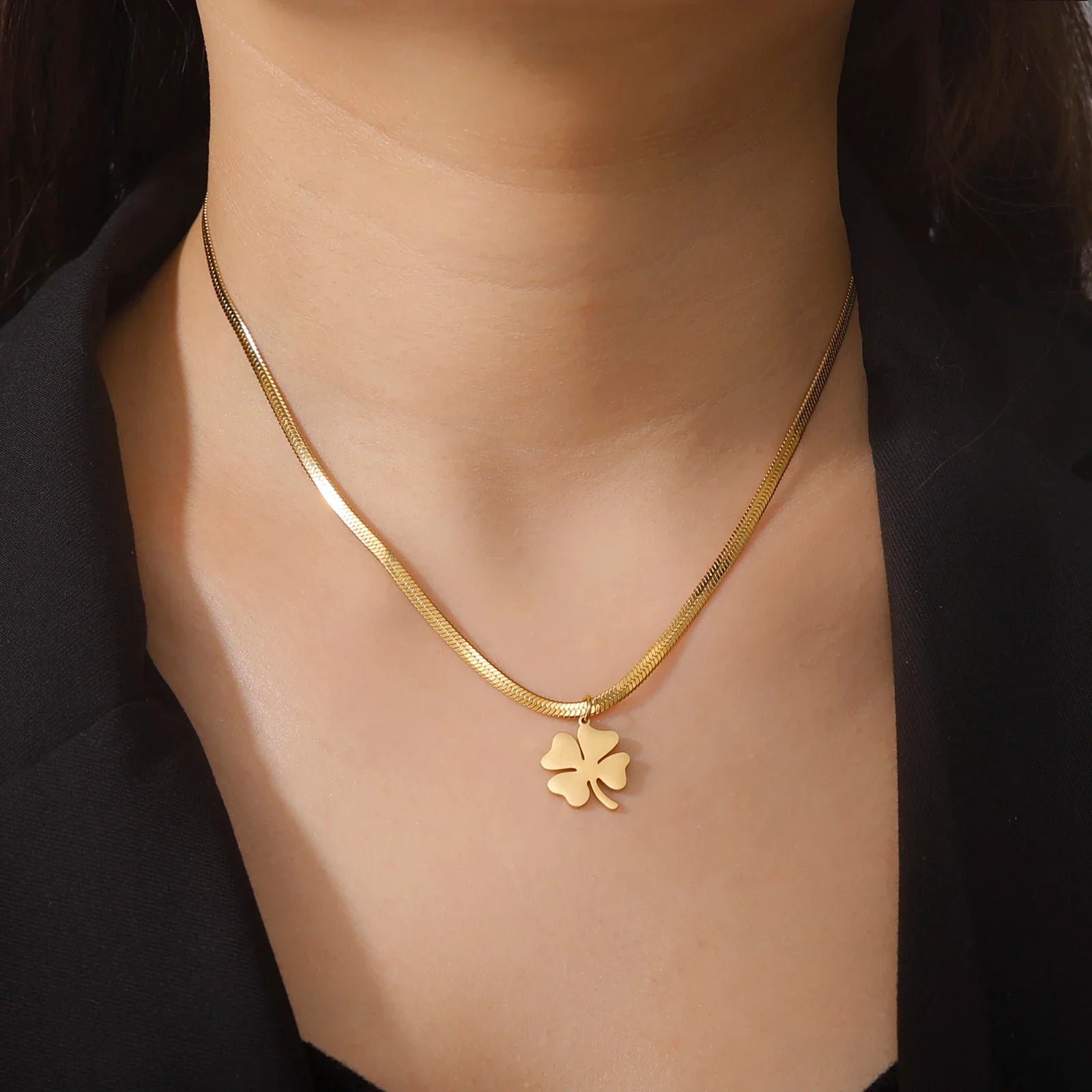 Collier avec Pendentif Trèfle à 4 Feuilles Porte Bonheur or