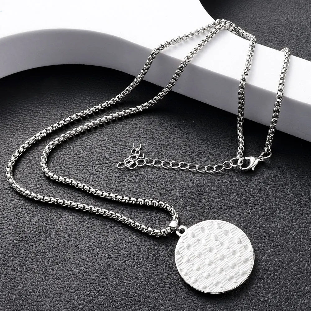 Collier avec Pendentif Yin Yang Noir et Blanc
