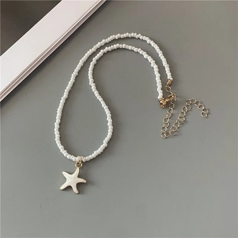 Collier Coquillage Etoile de Mer Colorée blanc