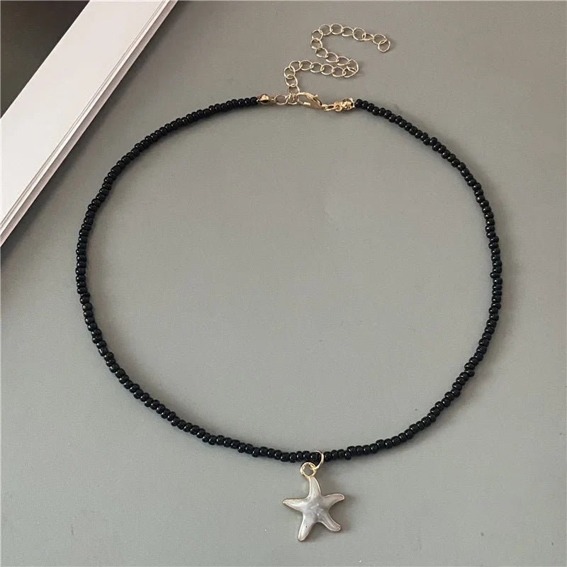 Collier Coquillage Etoile de Mer Colorée noir