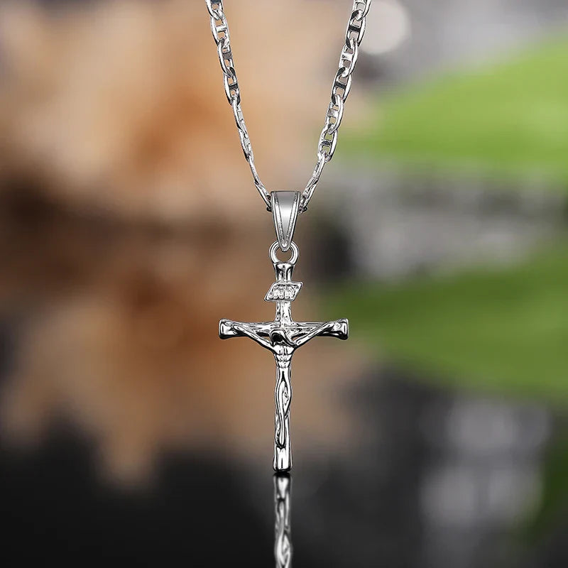 Collier et Pendentif Chrétien Jésus 2