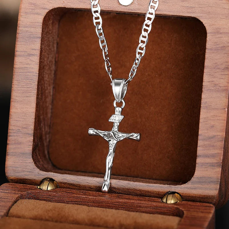 Collier et Pendentif Chrétien Jésus 2