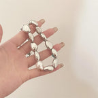 Vintage stil halskæde med sølvfarvede perler