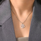 Buddhistisk Om halskjede i sølv