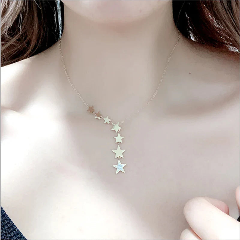 Collier Pendentif à Etoiles Multiples