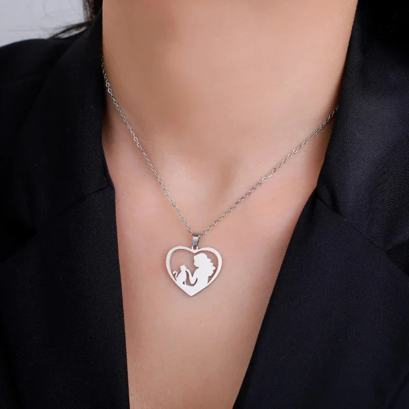 Halskæde med kattevedhæng & ejer sølv