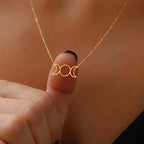 Náhrdelník s přívěskem pro ženy Trojitý měsíc Čarodějnictví Wicca