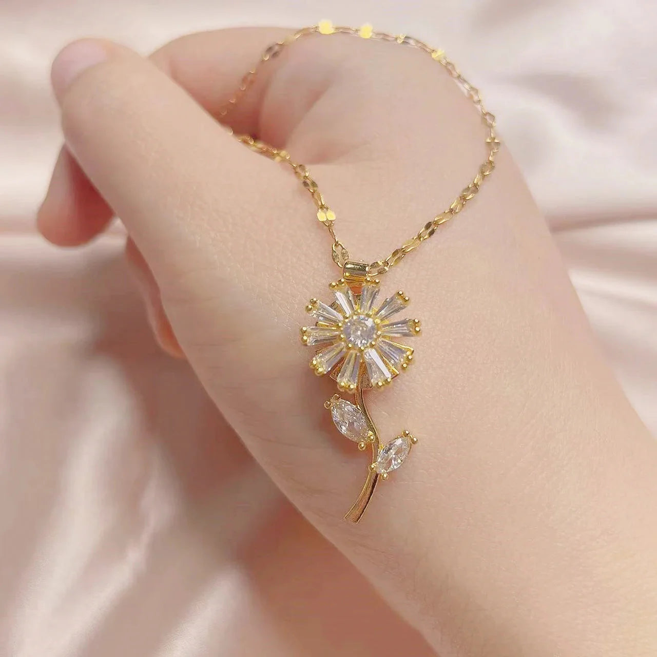 Collier Pendentif Fleur de Tournesol Tournante Anti-Stress or